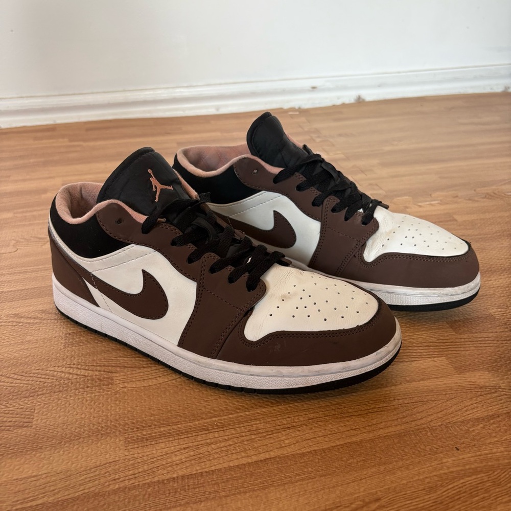 Nike Air Jordan 1 Low Mocha Black White Shoes Brown VNDS Size 8.5 Mens Sneakers - Picture 10 of 14